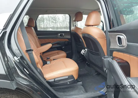 2022 Kia Sorento X-Line Sx Prestige z USA, uszkodzony, nr VIN 5XYRKDLF0NG090552